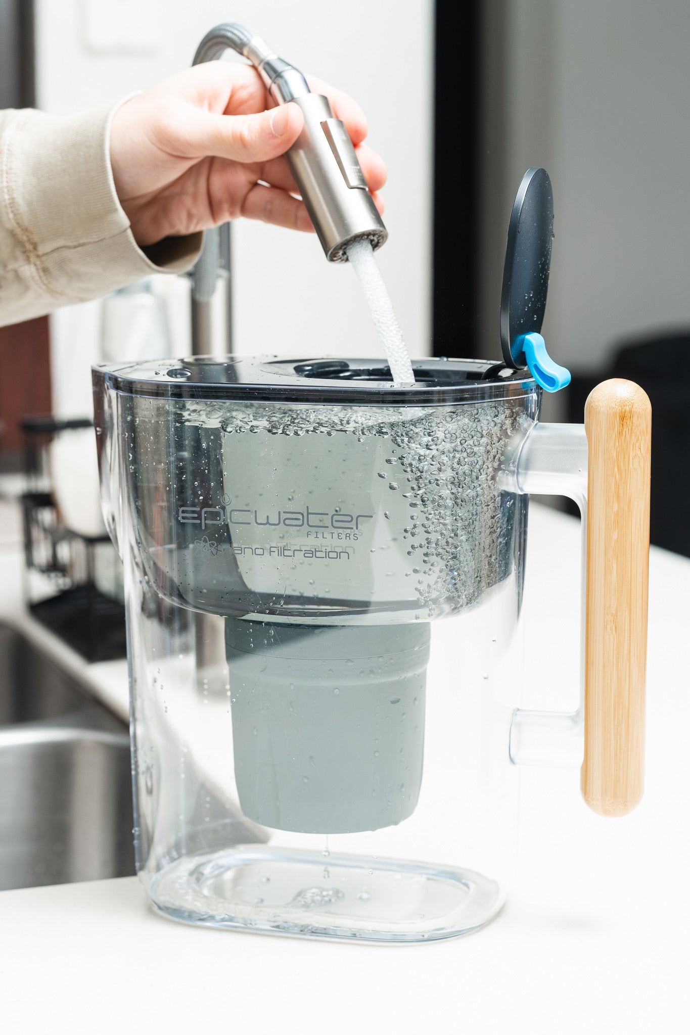 Nano XP Pitcher | Removes Bacteria & PFAS