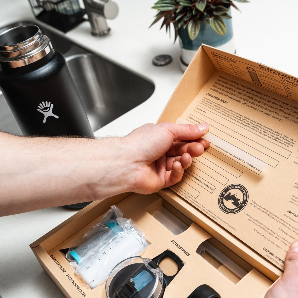 Die Antwort 2.0 | Kompatibel mit Hydro Flask, Nalgene und mehr!